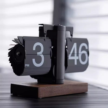Mechanical Page Turning Clock Desktop